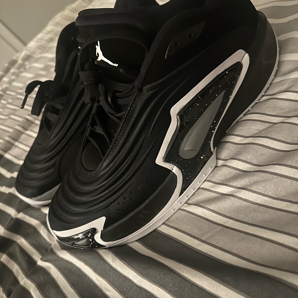 Air Jordan luca 3 “Speedway”